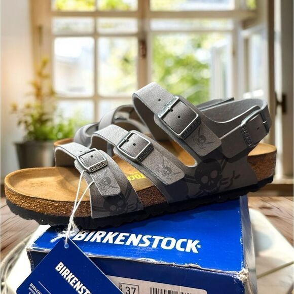 🆕🔥 NWT KIDS BIRKENSTOCK SANDALS Dark Skull Gray Regular Fit  Size 37 US 4 - Picture 6 of 16